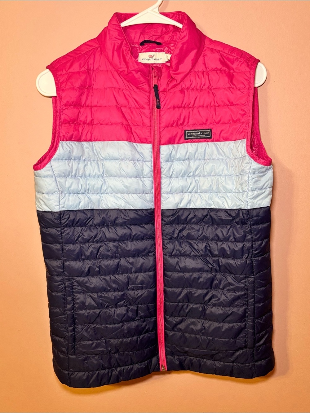 Vineyard Vines Pink, Light Blue & Navy Quilted Colorblock Vest
